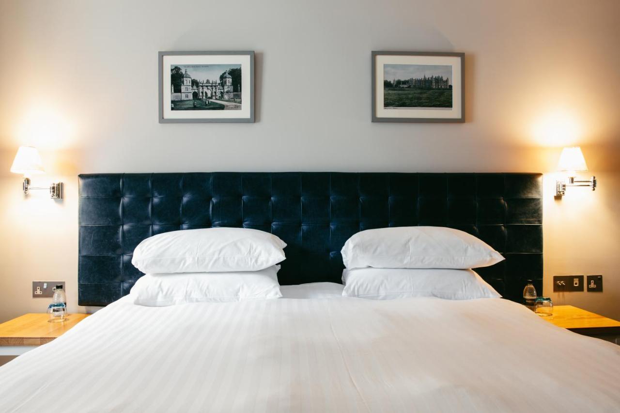 Crown Hotel Стамфорд Экстерьер фото